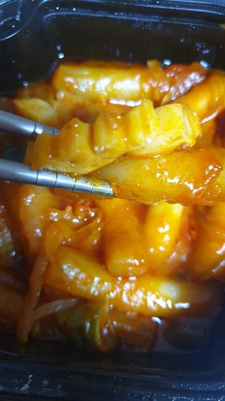 한성기업 무볼레 닭떡볶이+해물떡볶이 2종 세트 — 5점을 준 리뷰어가 2021년 9월 올린 사용 사진