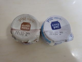 매일바이오 그릭요거트 오리지널 플레인 4개, 로스터리 커피믹스 4개 — 4점을 준 리뷰어가 2021년 12월 올린 사용 사진