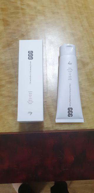 지지지 클린 퍼펙트 클렌징폼 120g — 5점을 준 리뷰어가 2022년 2월 올린 사용 사진