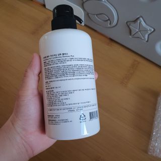 더마힐 헤어 컨디셔닝 샴푸 500ml 3종 중 택1 — 5점을 준 리뷰어가 2021년 4월 올린 사용 사진