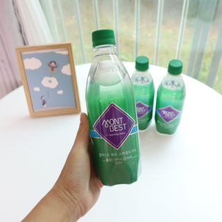 몽베스트 Montbest with Sparkling water Plain 20병 — 4.5점을 준 리뷰어가 2021년 11월 올린 사용 사진