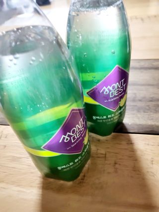 몽베스트 Montbest with Sparkling water Lemon OR Lime 20병(랜덤) — 5점을 준 리뷰어가 2022년 8월 올린 사용 사진