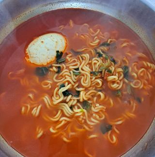 [풀무원] 자연은맛있다 정면, 백면, 홍면  세트 — 5점을 준 리뷰어가 2021년 4월 올린 사용 사진