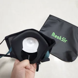 어치제작소 MaskSir Fusion Mask — 3점을 준 리뷰어가 2022년 5월 올린 사용 사진
