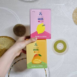 비타앤C 레몬맛, 망고맛 — 2.5점을 준 리뷰어가 2021년 4월 올린 사용 사진