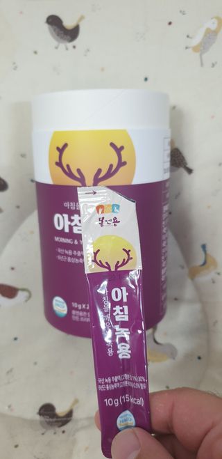 [몸엔용] 전국 이마트 런칭 신상, 아침을 깨우는 녹용 아침녹용 10g x 28포 — 4점을 준 리뷰어가 2021년 7월 올린 사용 사진