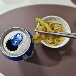 루시델리 야미하우스 홍콩 스파이시 프리미엄 짜사이 무침 500g — 5점을 준 리뷰어가 2024년 7월 올린 사용 사진