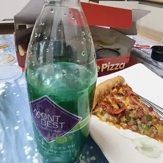 몽베스트 Montbest with Sparkling water Lime20병 — 5점을 준 리뷰어가 2022년 12월 올린 사용 사진