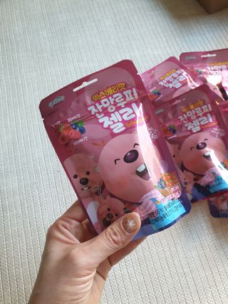 [팔도] 잔망루피젤리 믹스베리맛 42g 8개 — 5점을 준 리뷰어가 2022년 1월 올린 사용 사진