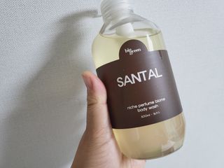 빅그린 니치 퍼퓸 바이옴바디워시 500ml(상탈, 블랙베리&베이, 블랑쉐 3종 중 택1) — 4점을 준 리뷰어가 2022년 12월 올린 사용 사진