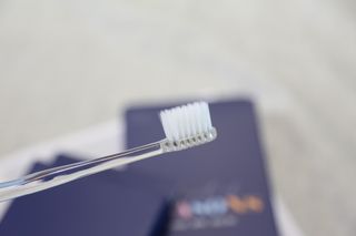 에브리모먼트 에브리 모먼트 칫솔 Every moment toothbrush — 5점을 준 리뷰어가 2022년 5월 올린 사용 사진