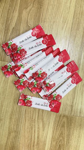 함초록 Rg+ 석류콜라겐젤리 — 5점을 준 리뷰어가 2021년 4월 올린 사용 사진