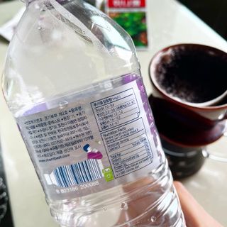 몽베스트 MONTBEST 1L 12입 — 5점을 준 리뷰어가 2022년 4월 올린 사용 사진