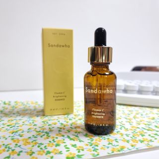 스킨큐어 산다화 비타민c 화이트닝 에센스 30ml — 5점을 준 리뷰어가 2023년 8월 올린 사용 사진