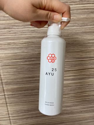 AYU25[아유트웬티파이브]피부 진정, 보습 와일즈 로즈 핸드워시 — 5점을 준 리뷰어가 2021년 3월 올린 사용 사진