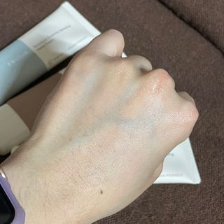 [후르디아] 끈적임 없는 착한성분 비건  핸드크림 3종 — 5점을 준 리뷰어가 2023년 2월 올린 사용 사진