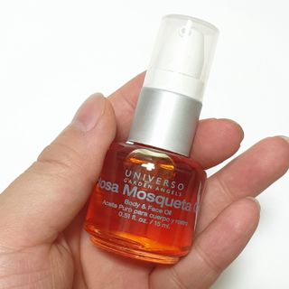 유니베르소 로즈힙 오일 15ml — 3점을 준 리뷰어가 2021년 4월 올린 사용 사진