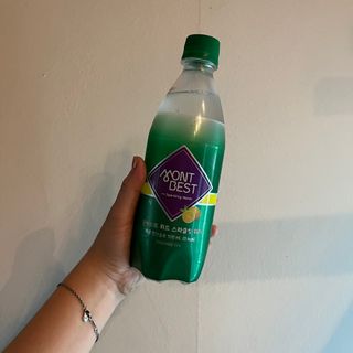 몽베스트 Montbest with Sparkling water Lemon OR Lime 20병(랜덤) — 5점을 준 리뷰어가 2022년 8월 올린 사용 사진