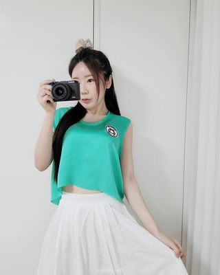 [스테이피플] SILKY SLEEVELESS LOGO TOP — 5점을 준 리뷰어가 2022년 6월 올린 사용 사진