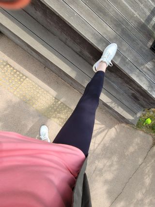 [딕시] 힙 플랙션 레깅스 HIP FLEXION Leggings — 5점을 준 리뷰어가 2022년 5월 올린 사용 사진