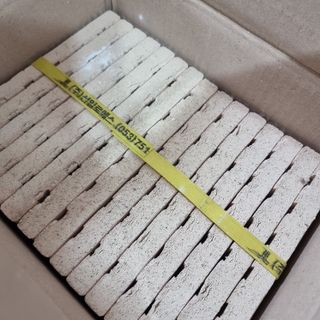 [신흥산업] 붙이는 벽돌 황토 파벽돌 230mm 45장,  욕실 인테리어 실내장식 셀프인테리어 — 5점을 준 리뷰어가 2023년 5월 올린 사용 사진
