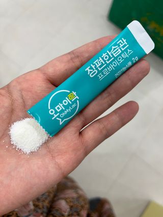 [유산균] 오마이락 장편한습관 프로바이오틱스 30P — 5점을 준 리뷰어가 2022년 12월 올린 사용 사진
