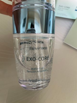 나우 [리브엠] 화해 1등 수분앰플 , 엑소코어 워터풀 텐션 앰플 — 4점을 준 리뷰어가 2023년 7월 올린 사용 사진