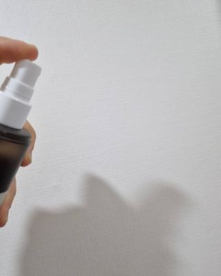 [후르디아] 묻어남NO 비건 메이크업 픽서 — 5점을 준 리뷰어가 2021년 11월 올린 사용 사진