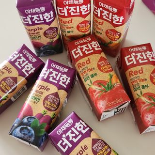 [롯데칠성] 야채듬뿍 더'진한 [롯데칠성] 야채는 이제 COLORFULL! 야채듬뿍  더 진한 레드 4개 +퍼플 4개 (총 8개) — 5점을 준 리뷰어가 2023년 6월 올린 사용 사진