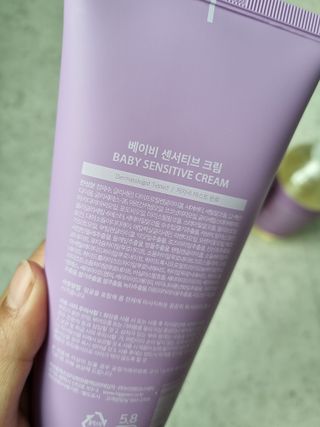 빅그린 베이비라인 3종세트 - 샴푸앤바디워시500ml,올인원로션500ml,바디크림170ml — 4점을 준 리뷰어가 2022년 11월 올린 사용 사진