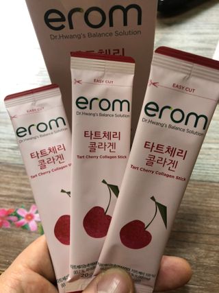 이롬 erom 타트체리 콜라겐 — 5점을 준 리뷰어가 2021년 3월 올린 사용 사진