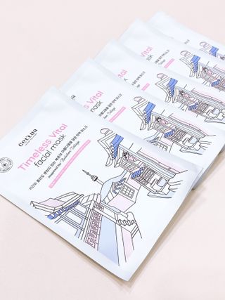 세뚜아(Cettua) [세뚜아] 타임리스 바이탈 페이셜 마스크팩  Cettua Timeless  Vital Mask 5매 — 5점을 준 리뷰어가 2024년 5월 올린 사용 사진