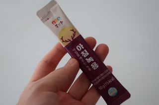 [몸엔용] 전국 이마트 런칭 신상, 아침을 깨우는 녹용 아침녹용 10g x 28포 — 5점을 준 리뷰어가 2021년 7월 올린 사용 사진