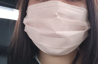 [애니가드] 센스 메베 베이지 컬러 사각 마스크 5P — 5점을 준 리뷰어가 2022년 8월 올린 사용 사진