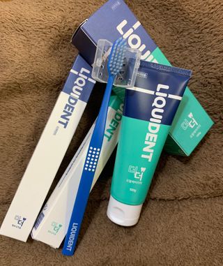 리퀴덴트 오랄케어 온가족용 리퀴덴트 더더 오랄케어 무불소 치약 + 임상시험완료 이중 미세 엠보싱 칫솔 올데이세트 — 4.5점을 준 리뷰어가 2021년 1월 올린 사용 사진