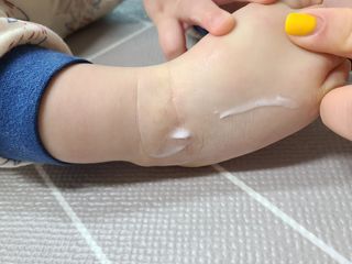토박스코리아 몽쥬르 유아 로션 300ml — 5점을 준 리뷰어가 2021년 4월 올린 사용 사진
