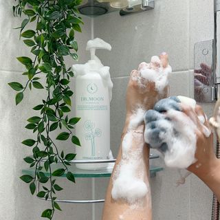 [닥터문] 센텔라 시카케어 화이트머스크 바디워시 1000ml — 5점을 준 리뷰어가 2023년 6월 올린 사용 사진