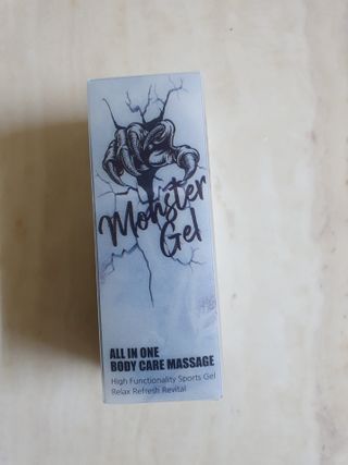 [바록스] 류현진 올인원 바디릴렉싱 몬스터겔 50ml — 5점을 준 리뷰어가 2021년 3월 올린 사용 사진