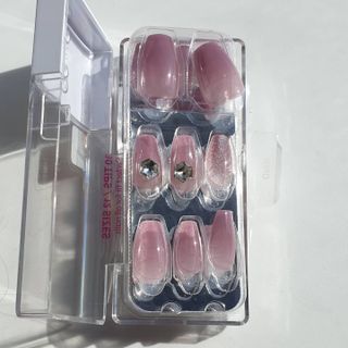 데싱디바 매직프레스 가을매니 코핀 5종 중 택1 — 4점을 준 리뷰어가 2021년 9월 올린 사용 사진