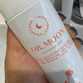MF프리 [닥터문] 유산균 락토케어 질경초 여성청결제 200ml (폼타입) — 4.5점을 준 리뷰어가 2024년 8월 올린 사용 사진