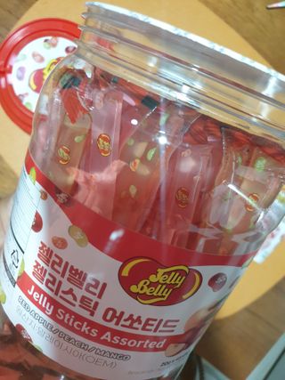 젤리벨리 젤리스틱 어쏘티드 900g — 5점을 준 리뷰어가 2022년 10월 올린 사용 사진