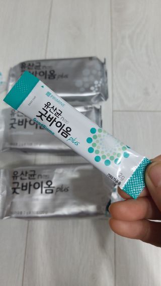 프리마인 유산균 국가지정연구소 선정, 살아있는 생유산균 200억 마리의 힘. 유산균n굿바이옴플러스 — 5점을 준 리뷰어가 2021년 9월 올린 사용 사진