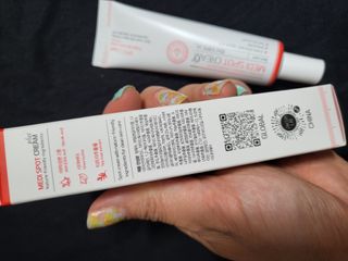 작심연구소 바르는 피부과 레이저 메디스팟크림 플러스 — 3점을 준 리뷰어가 2022년 5월 올린 사용 사진