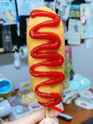 오마뎅 한우핫도그 — 3점을 준 리뷰어가 2021년 6월 올린 사용 사진