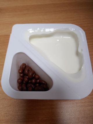 매일바이오 토핑요거트 — 3점을 준 리뷰어가 2021년 6월 올린 사용 사진