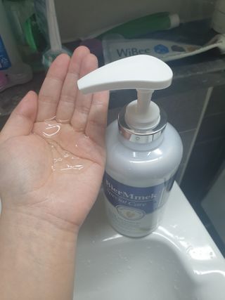 비어멕 독일맥주효모 천연탈모샴푸 — 5점을 준 리뷰어가 2021년 1월 올린 사용 사진