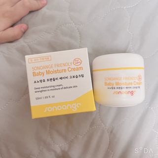 소노앙쥬 프렌들리 베이비 고보습크림 — 5점을 준 리뷰어가 2022년 9월 올린 사용 사진