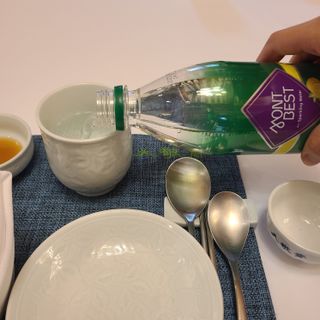 몽베스트 Montbest with Sparkling water Lemon OR Lime 20병(랜덤) — 5점을 준 리뷰어가 2021년 10월 올린 사용 사진