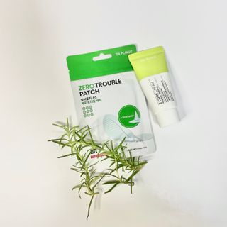 닥터플리너스 제트 큐어 크림 30ml + 제로 트러블 패치 9EA — 3.5점을 준 리뷰어가 2022년 4월 올린 사용 사진