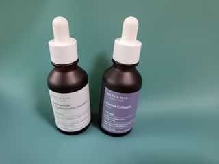 마리엔메이 히알루로닉스 세럼 ,나이아신아마이드 모과 세럼, 마린콜라겐 세럼, 청귤 흰목이버섯 추출물 세럼 — 5점을 준 리뷰어가 2021년 10월 올린 사용 사진